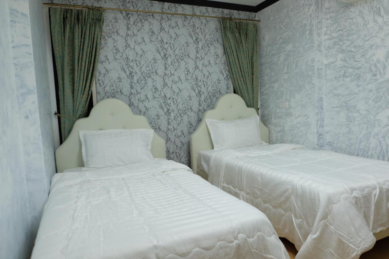 Florentino Hostel Районг Экстерьер фото