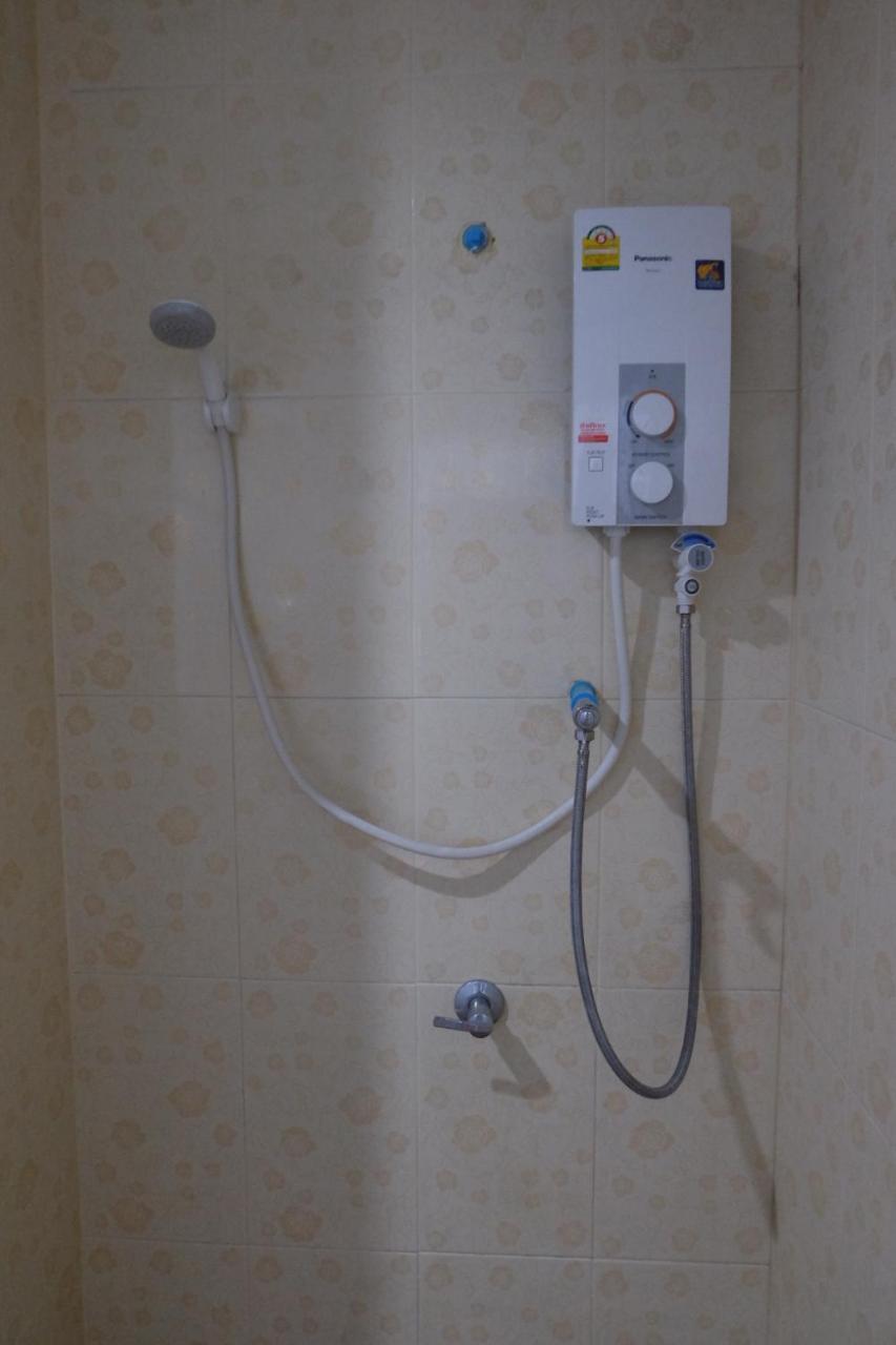 Florentino Hostel Районг Экстерьер фото